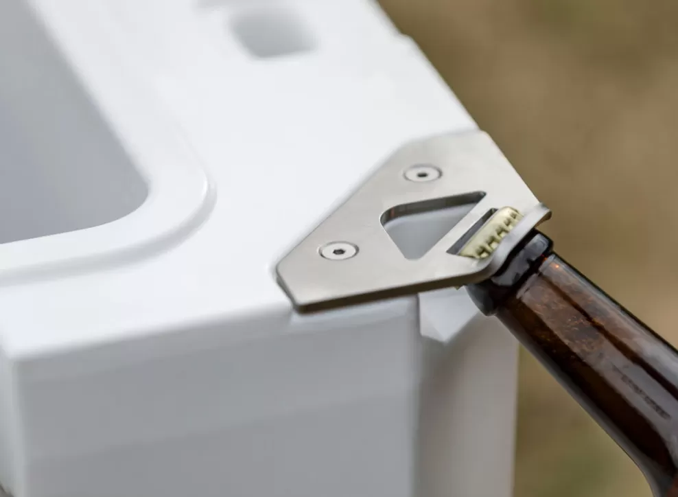 Locking Plate With Bottle Opener For Cool Box^Petromax Fashion